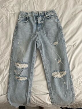 Zara Light Blue Distressed Women’s Jeans
